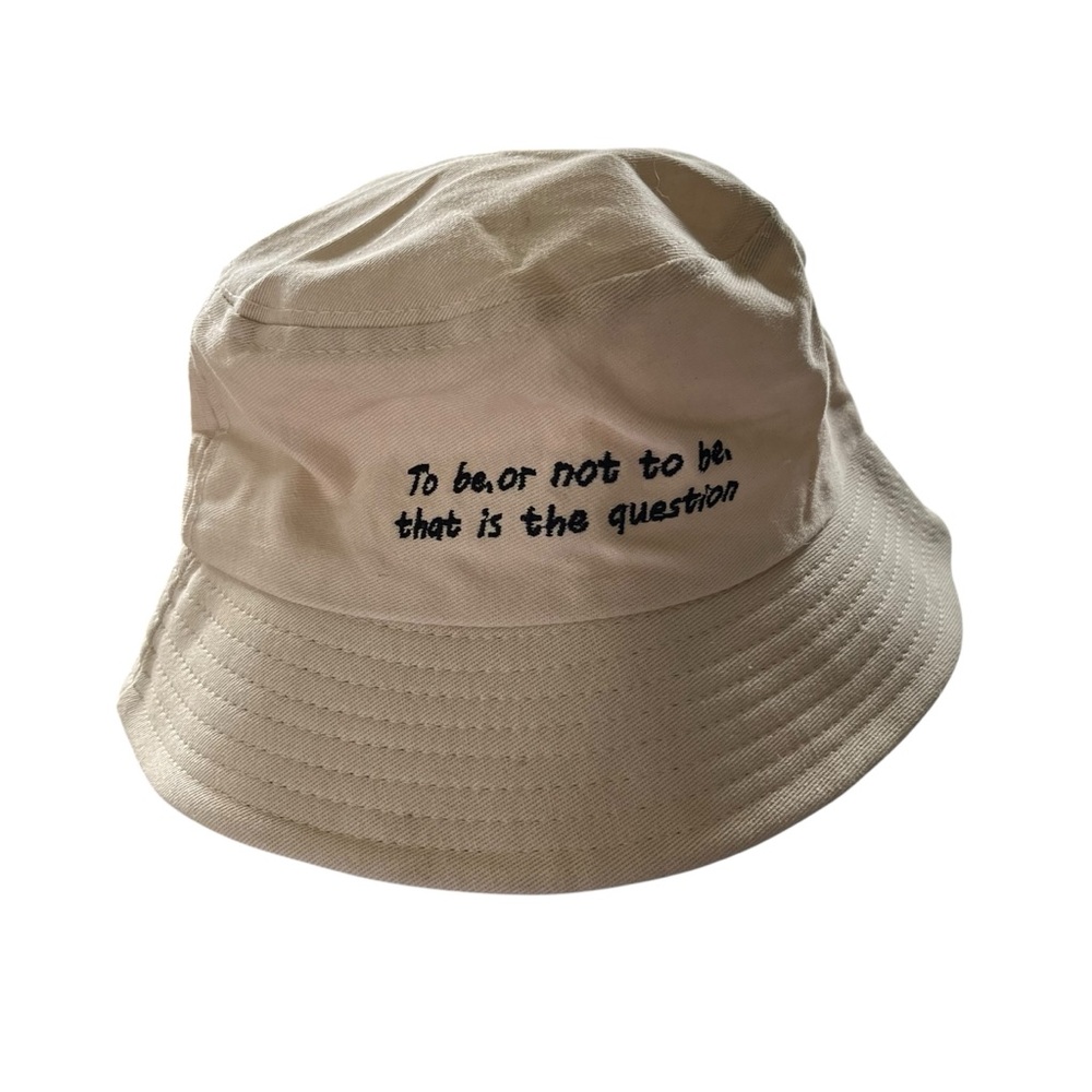 NWOT Tan Bucket Hat with Embroidered Shakespeare Quote